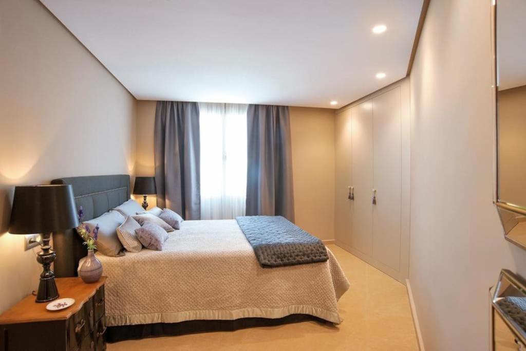 Elegante Apartamento Zona Arenal Platja de Larenal Bagian luar foto