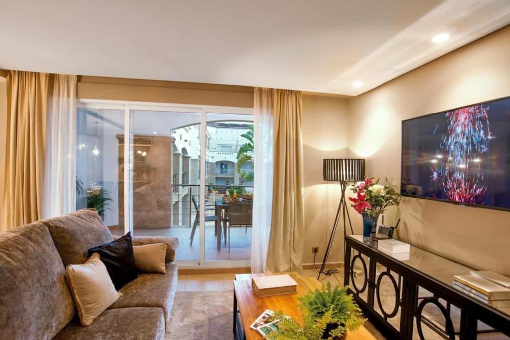 Elegante Apartamento Zona Arenal Platja de Larenal Bagian luar foto